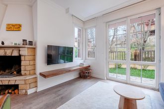 Others 4 Villa With Spacious Garden in Sapanca