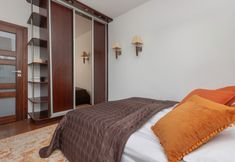 Others 2 Cozy Apartment Near Airport by Renters