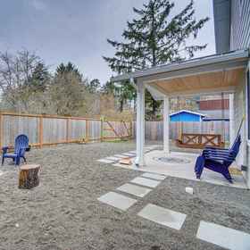 Primary image 1 Westport Home w/ Hot Tub: 2 Blocks to Beach!, Khách sạn Grays Harbor County