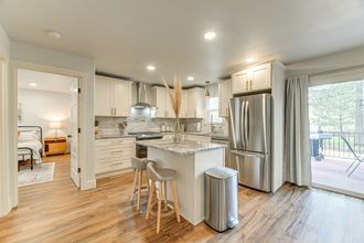 อื่นๆ 4 Delightful Grants Pass Home With Hot Tub!