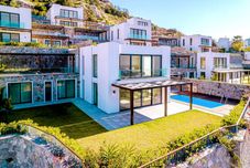 其他 Tranquil Yalıkavak Retreat: Private Pool, Sea Views & Family Paradise