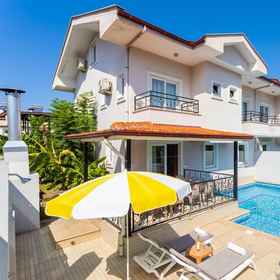 Room1達利安阿達別墅 2,Karya Villa飯店