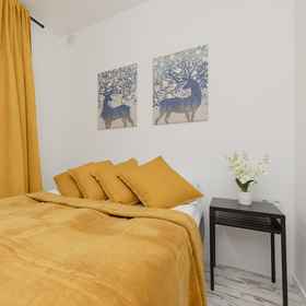 Primary image1華沙 Gagarina Apartment by Renters 飯店,维日布诺飯店