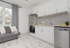 Others 4 Gagarina Apartment Warsaw by Renters