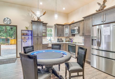 其他 Day Trip to Snoqualmie! Lakefront Home w/ Hot Tub