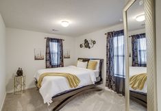 Lain-lain 4 Lovely Richmond Home w/ Outdoor Kitchen & Grill!