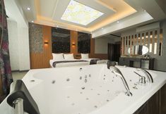 Others 7 Karaca Otel