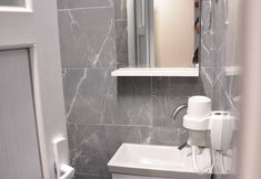 Others 7 Navan Hotel