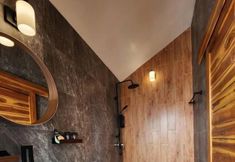 Others 4 The field at pua