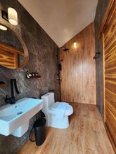 Others 4 The field at pua