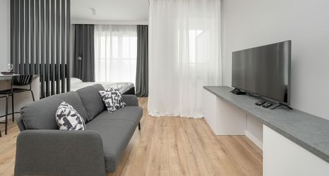 기타 2 Elegant Studio Free Garage by Renters