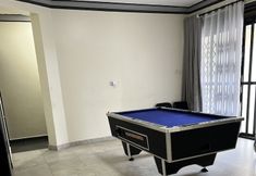 Others 7 Inviting 9-bed Villa in Kampala