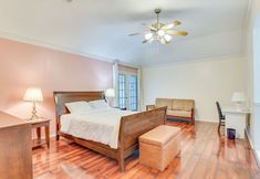 Khác 6 Houston Home w/ Screened Porch, Near Sugar Land!