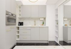 Others 3 Glamour Studio by Renters Prestige