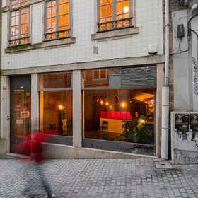 Primary image 1 BABEL, Porto Cathedral Hotels