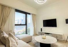 Others 5 Mh - Act One Act Two - 2bhk - Ref2202