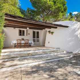 Primary image 1 3677 트룰로 포레스타 포르테 바바하우스에서, Villa Eva 호텔