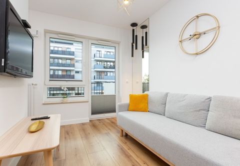 Lain-lain Atrium Promenada Apartment by Renters