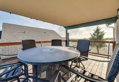 Others 7 Canal-front Home in Ocean Shores w/ Dock & Views!