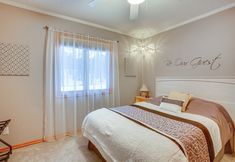 Others 3 Cozy Michigan Retreat Near Sleeping Bear Dunes!