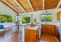 Others 7 Hanalei Hideaway 2 Bedroom Home by RedAwning