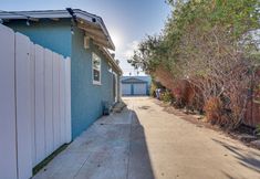Others 4 Pet-friendly Oceanside Gem w/ Patio, Walk to Beach