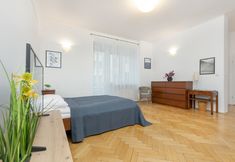 Lain-lain 4 Studio in Warsaw Center by Renters