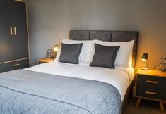 Others 3 Old Railway Hotel porton