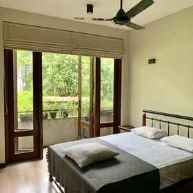 Primary image 1 ห้องพักหรูสบายด้วยวิวที่สวยงาม, โรงแรม & ที่พัก Gampaha Division