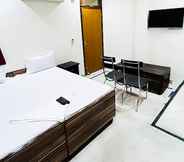 Others 7 Roomshala 142 Bed Chamber South ex