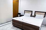 Others Roomshala 142 Bed Chamber South ex