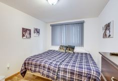 Others 2 Versatile Castle Rock Lake Home With Fire Pit!