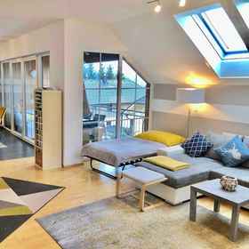 Primary image1Apartment With Amazing Lake- and Mountain View,Oberwang公寓