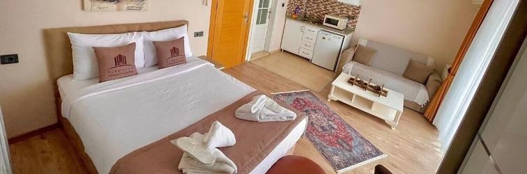 Others Elegance Apart