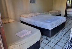 Others 2 CASA AMARELA