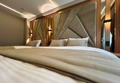 Others 3 Vipinn hotels