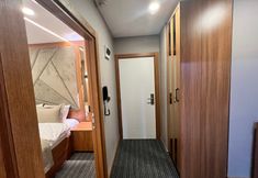 Others 7 Vipinn hotels