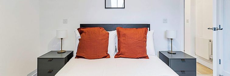 Khác Sunny 2-bed Flat in Chiswick