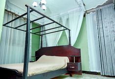 Others 5 Eagle Apartments