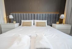 Others 5 Gorgeous 9Bd SF w Pool Champions Gate 9088