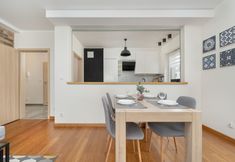 Others 4 Apartment Nadodrze in Wrocław by Renters