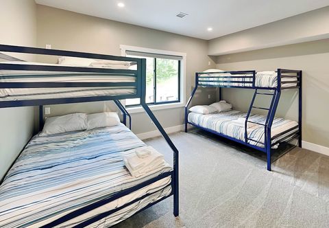 Others Heavenly Summit