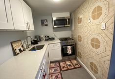 Others 4 1-bedroom West New York City, New Jersey