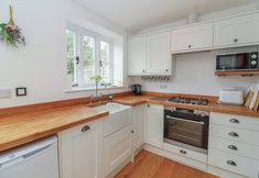 Khác 7 Two Towers Cottage