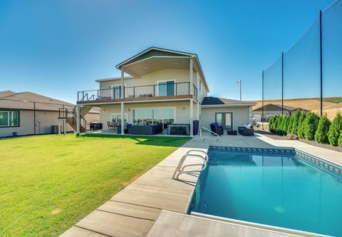 其他 Hunt & Hike: Potholes State Park Home Hot Tub