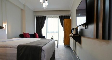 Khác 2 Liza Suit Hotel