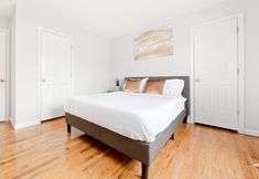 Others 6 Modern Luxury Home w GameRoom & Parking