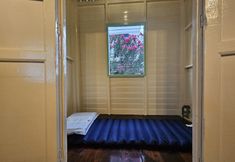 Others 5 Trok Silp Cafe&Bar