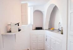 Lain-lain 6 Great cave and Oia Greece