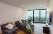 อื่นๆ 7 Stunning View: 1-bed Apartment in Southbank!